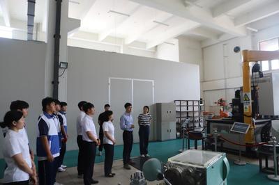 天津市化學(xué)工業(yè)學(xué)校機(jī)電工程系來(lái)訪我院開(kāi)展學(xué)訪交流