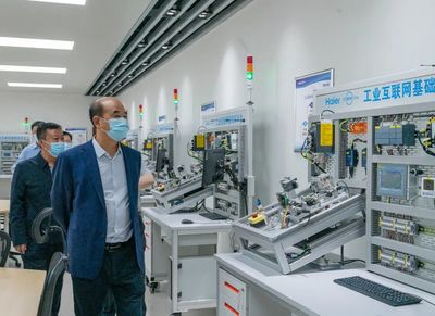 省委教育工委、省教育廳赴神木職業(yè)技術(shù)學(xué)院調(diào)研機電化工職業(yè)教育工作