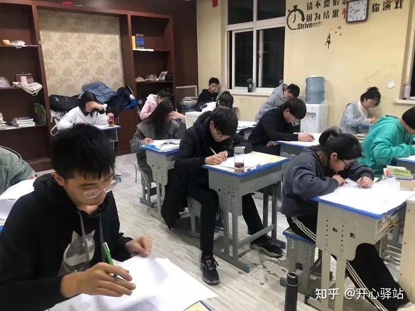 金博教育 以技術服務為階梯，邁向成功之路